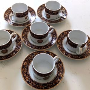 Set of 6 Demitasse cups and saucers